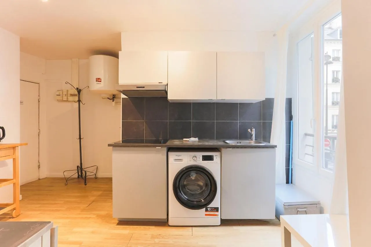 Rodier Cozy Flat Paris